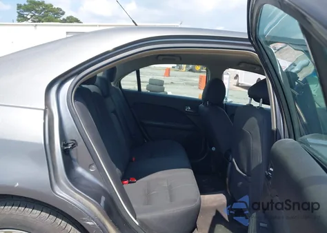 2012 Ford Fusion Se z USA, uszkodzony, nr VIN 3FAHP0HA9CR417641